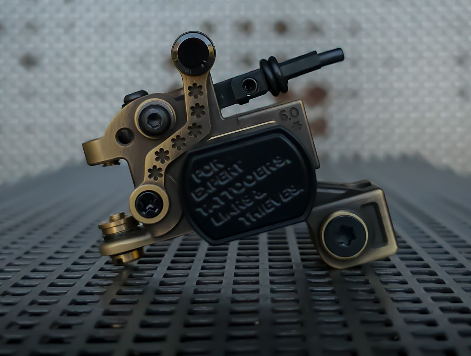 Patina and Black Liner Tattoo Machine by Martin Pintos P.