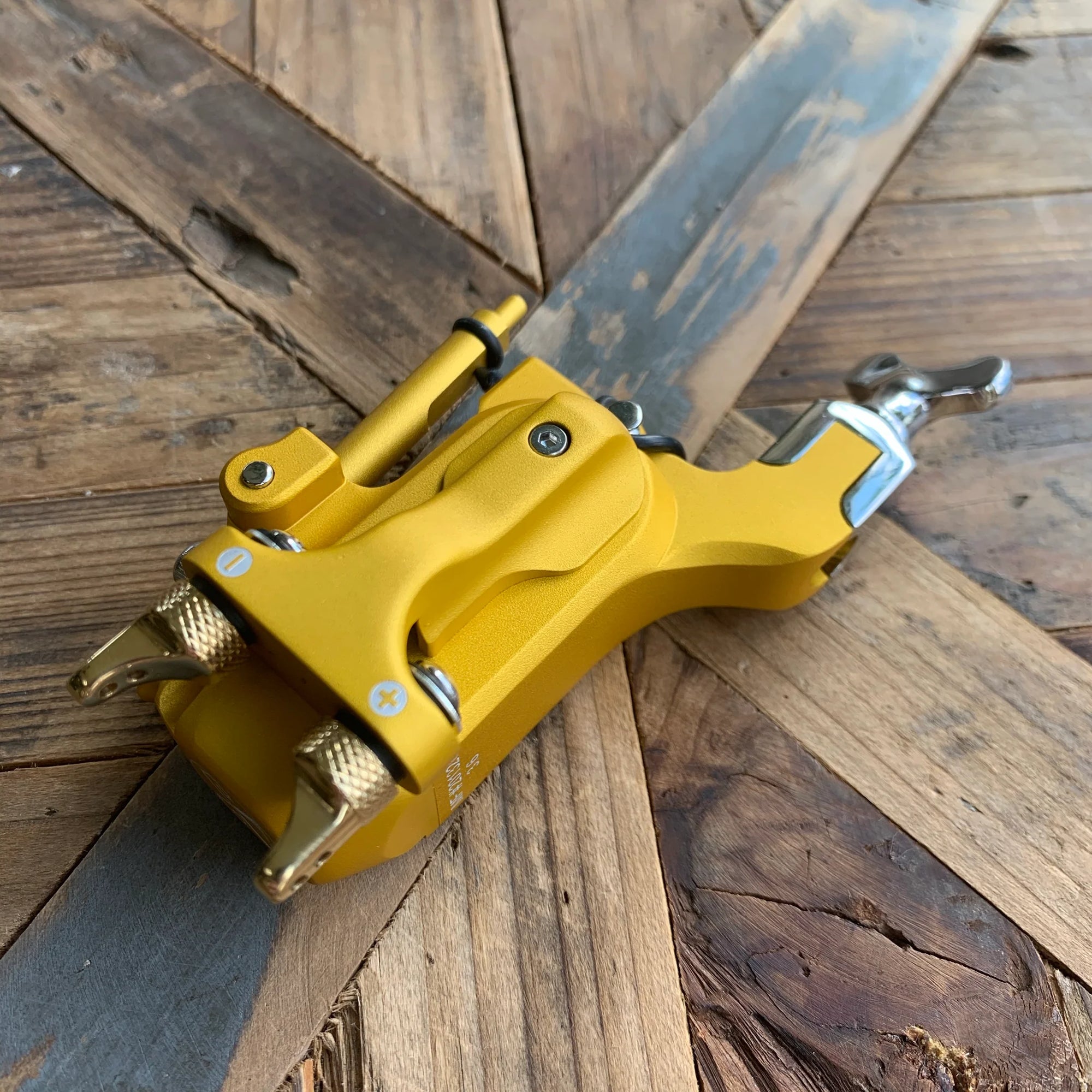 Lucas Ford - Gold Model F Rotary Machine