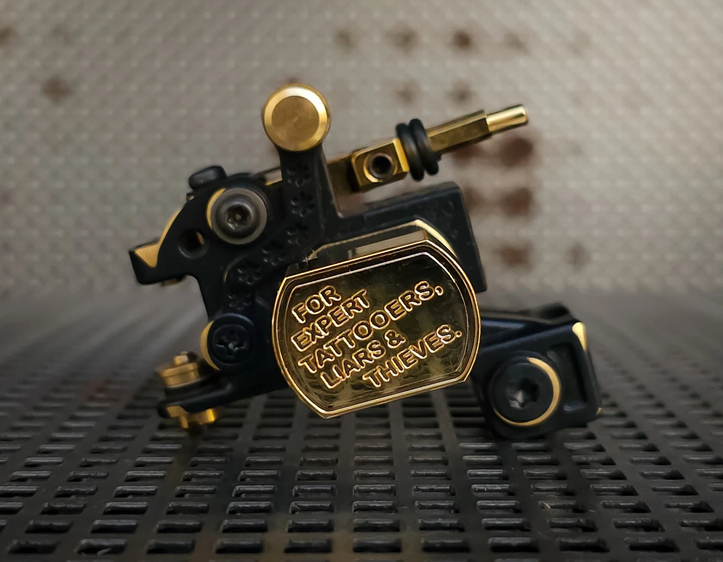 Black Garage Liner Tattoo Machine by Martin Pintos P.