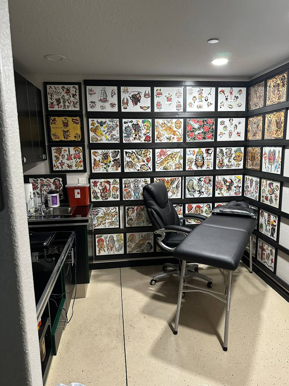 Creative tattoo studio environment in Largo Florida