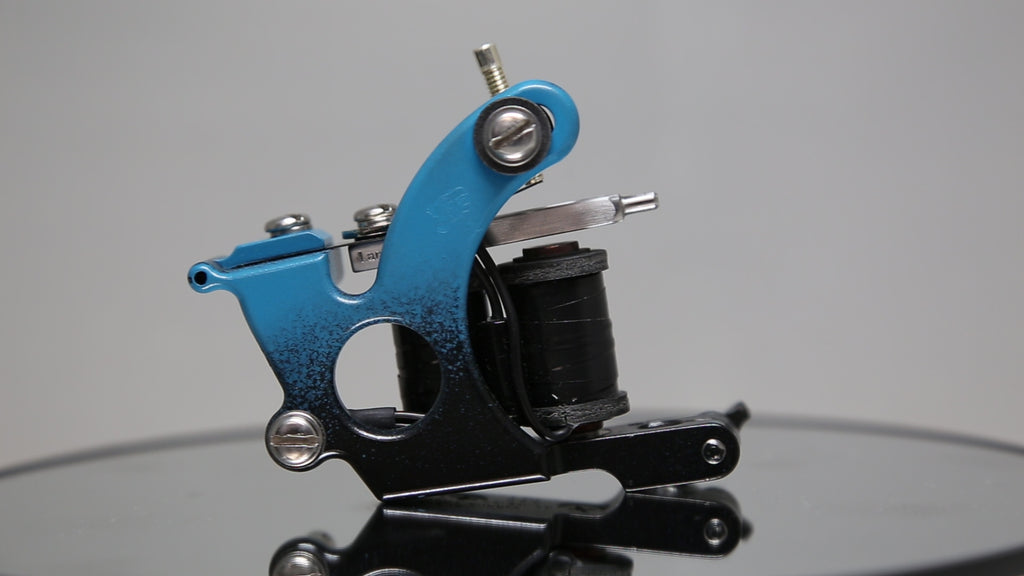 360 Degree View of Universal Hinged Liner Tattoo Machine – Black & Blue Fade