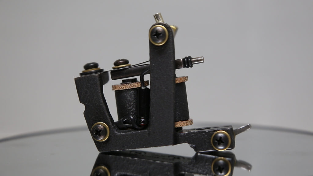 360 Degree View of Lucky MFG V-Frame Liner — Coil Tattoo Machine