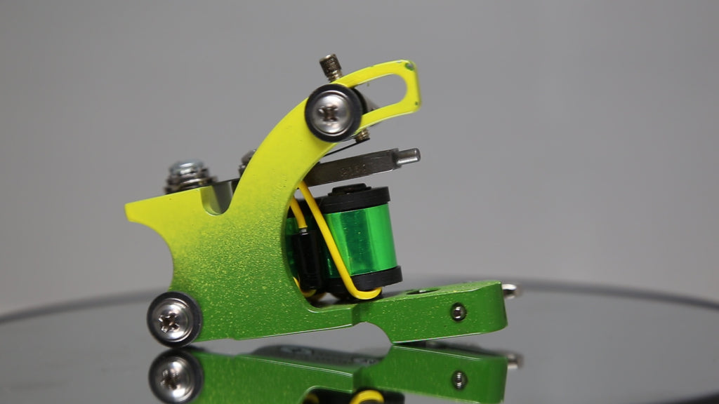360 Degree View of Lucky MFG Mini Rollo Liner — Compact Coil Tattoo Machine